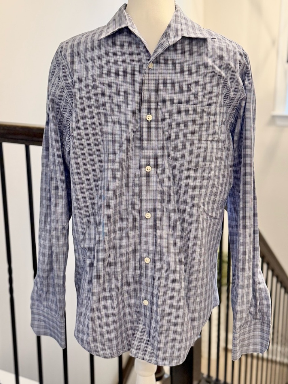 Banana Republic Factory Blue and White Checked Long-Sleeve Button-Down Shirt
